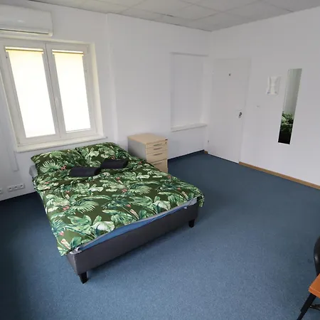 アパート Fantastic-inn - Fmg